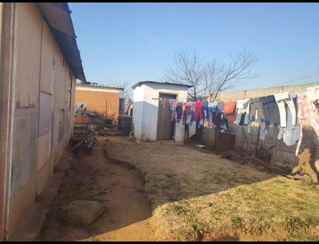 1 BEDROOM HOUSE FOR SALE IN ETWATWA